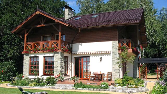 DOM JEDNORODZINNY - przebudowa | USTROŃ | 2005