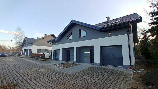 ZESPÓŁ DOMÓW JEDNORODZINNYCH | KATOWICE | 2019