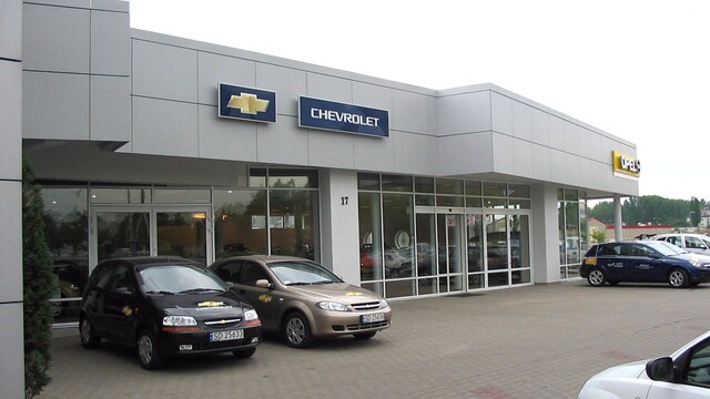 AUTOSALON - rozbudowa | DĄBROWA GÓRNICZA | 2004