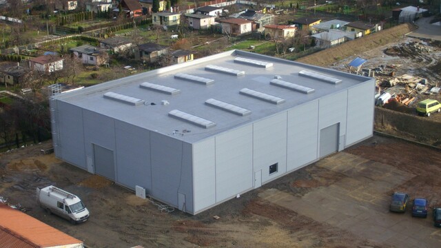 HALA PRODUKCYJNO-MAGAZYNOWA | TYCHY | 2006