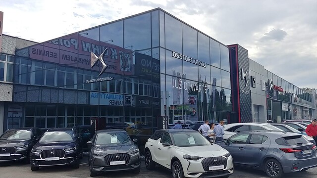 SALON SAMOCHODOWY - przebudowa | KATOWICE | 2019